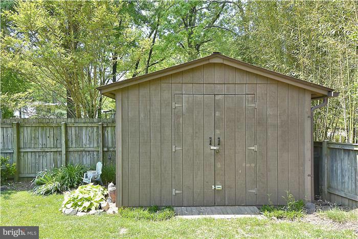 5212 Cochran Road Beltsville, MD 20705 - Photo 26 of 30 Shed