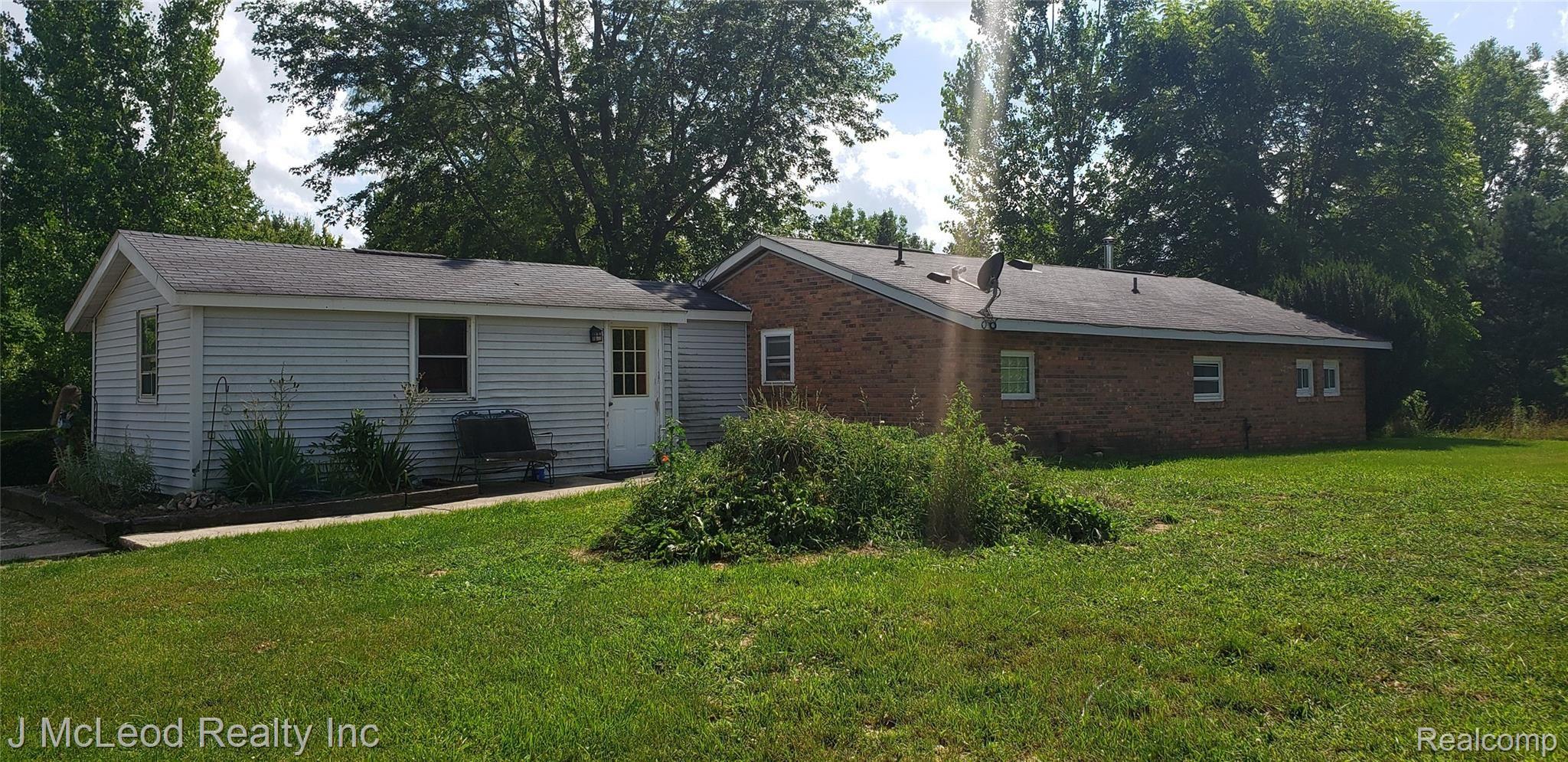 2460 Barnes Road Millington, MI 48746 - Photo 8 of 37 20190730_160506.jpg