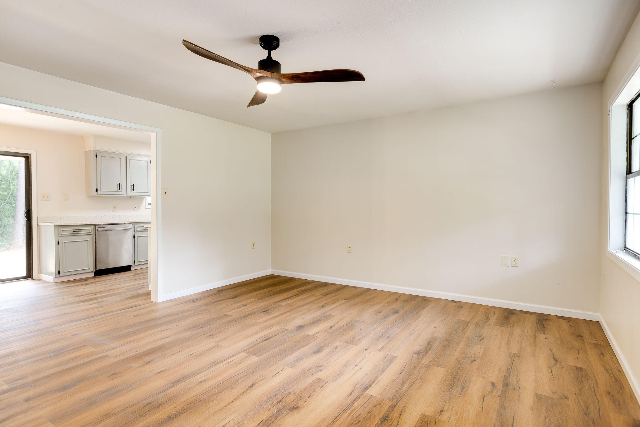 134 Sandy Run Road Hattiesburg, MS 39402 - Photo 2 of 16 Gallery Image 2