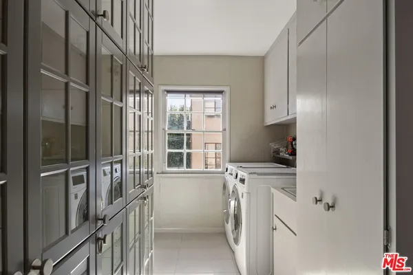 $7,995 | 450 Smithwood Drive, Beverly Hills, CA 90212