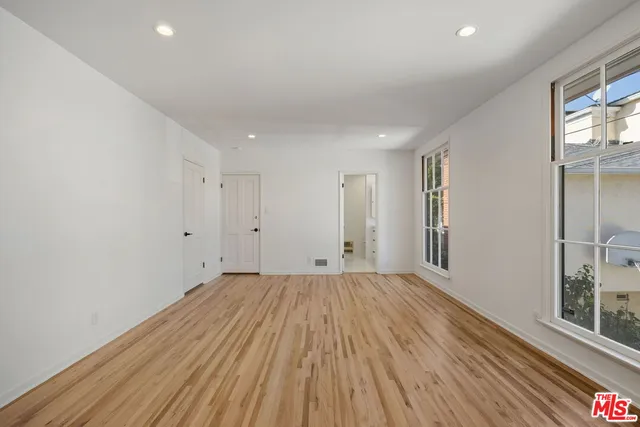 $8,495 | 450 Smithwood Drive, Beverly Hills, CA 90212