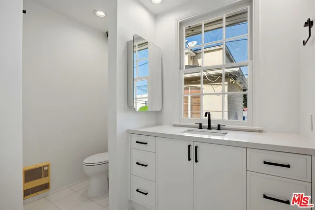 $8,495 | 450 Smithwood Drive, Beverly Hills, CA 90212