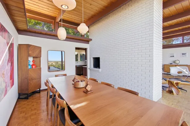 $4,888,000 | 410 Conil Way, Portola Valley, CA 94028