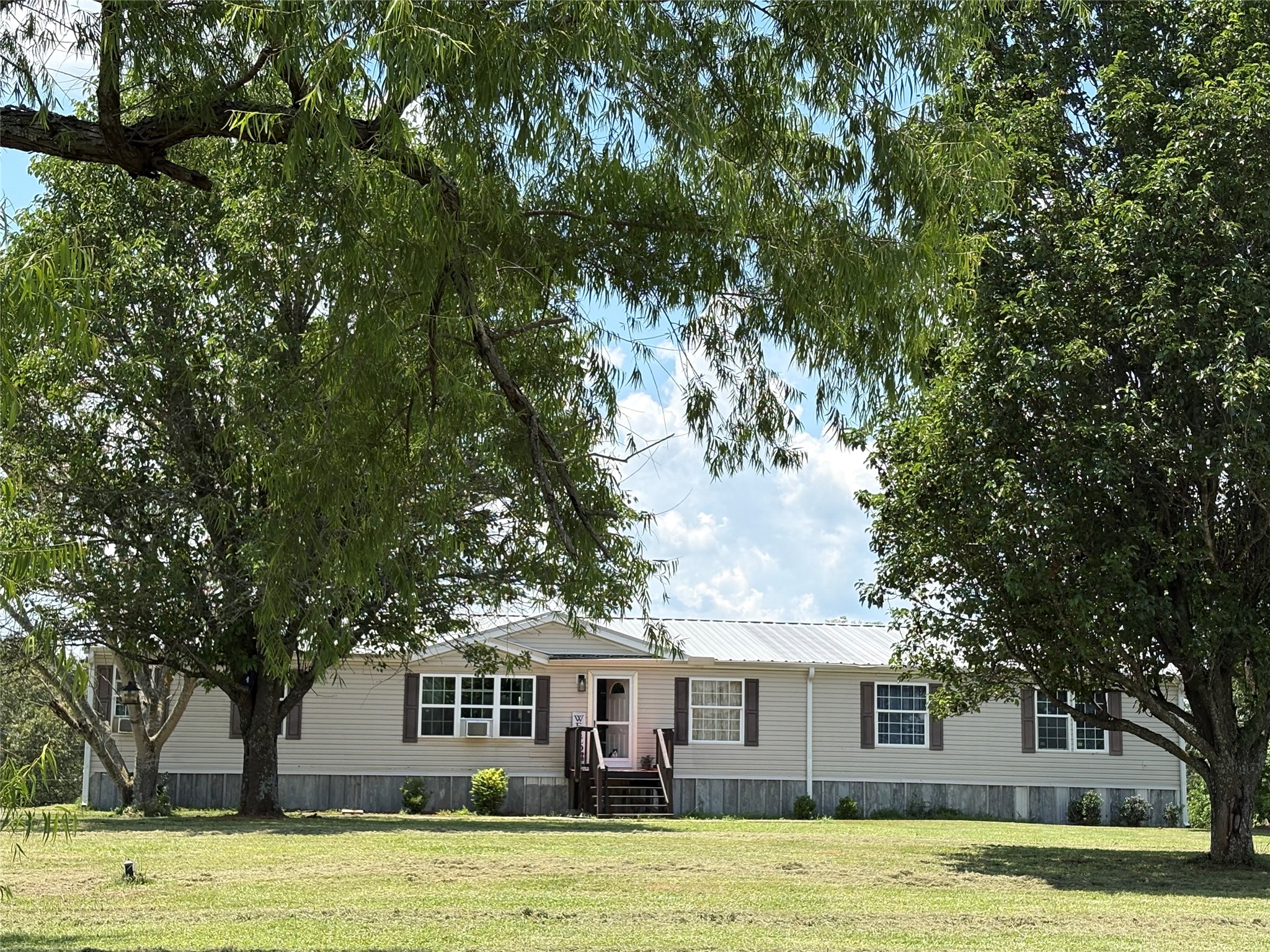 2346 Pr 1105 Midway, TX 75850 - Photo 1 of 25 a view of a yard with plants and trees