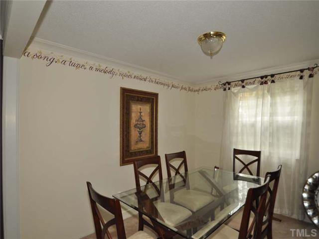 7913 Mourning Dove Road Raleigh, NC 27615 - Photo 4 of 12