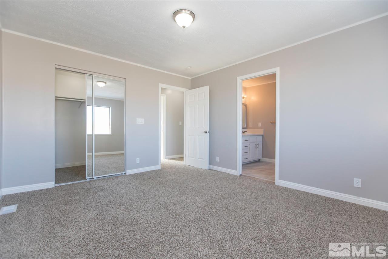 425 Hoge Road Reno, NV 89506 - Photo 10 of 25 a view of empty room
