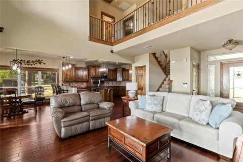 $1,275,000 | 831 Legendary Lane, Gun Barrel City, TX 75156