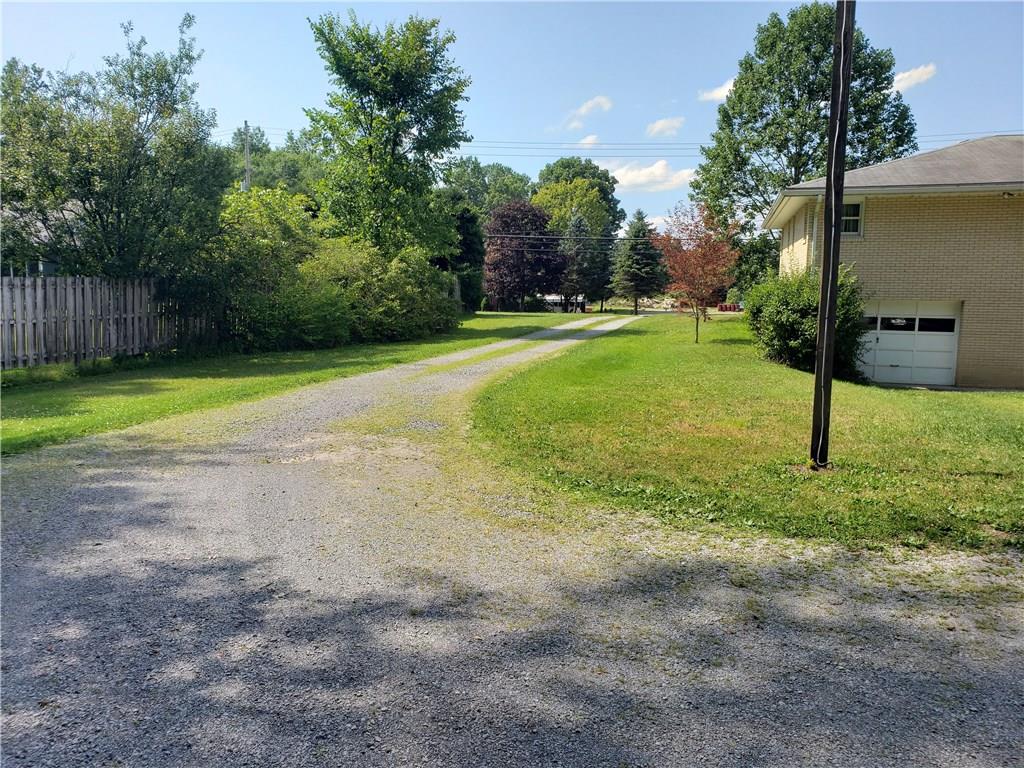 537 New Castle Road Slippery Rock, PA 16057 - Photo 2 of 25
