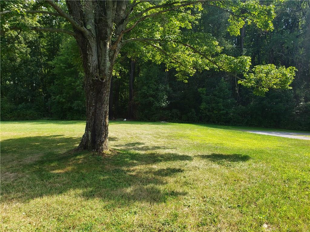 537 New Castle Road Slippery Rock, PA 16057 - Photo 4 of 25