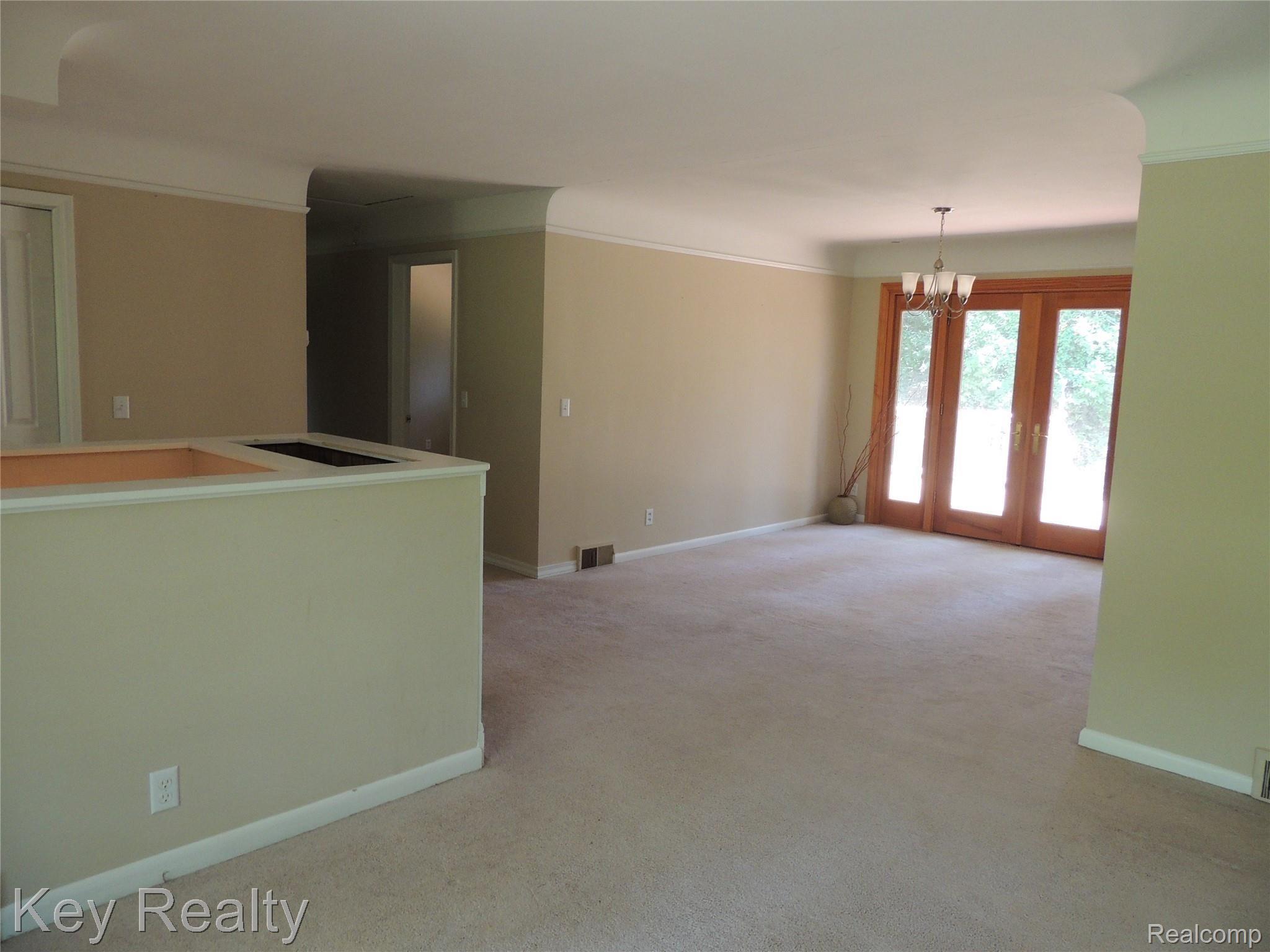 7875 Tower Road Northville, MI 48168 - Photo 13 of 23 DSCN9611.JPG