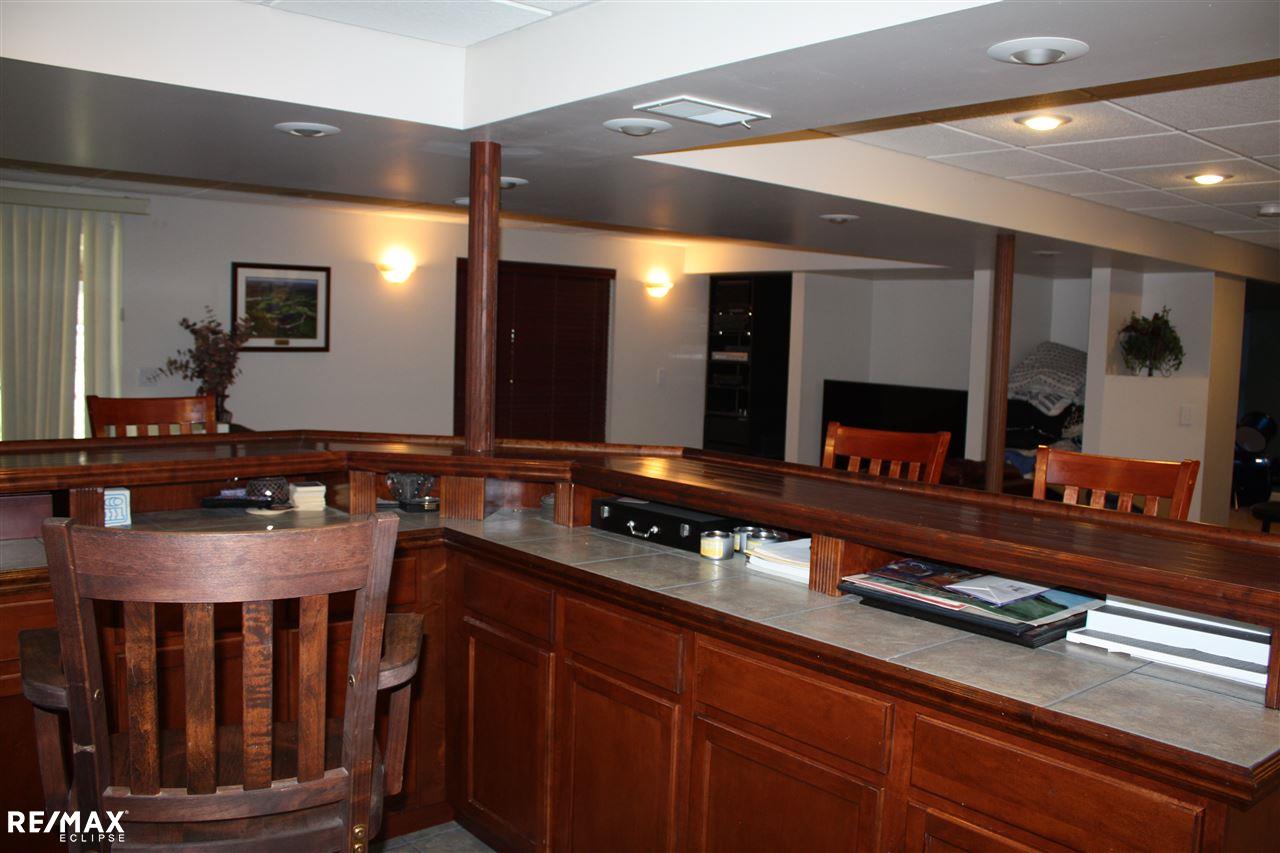 979 Ridgeview Circle Lake Orion, MI 48362 - Photo 57 of 70 31313357-56.JPG