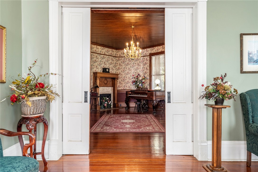 208 South Main Street Abbeville, SC 29620 - Photo 11 of 50