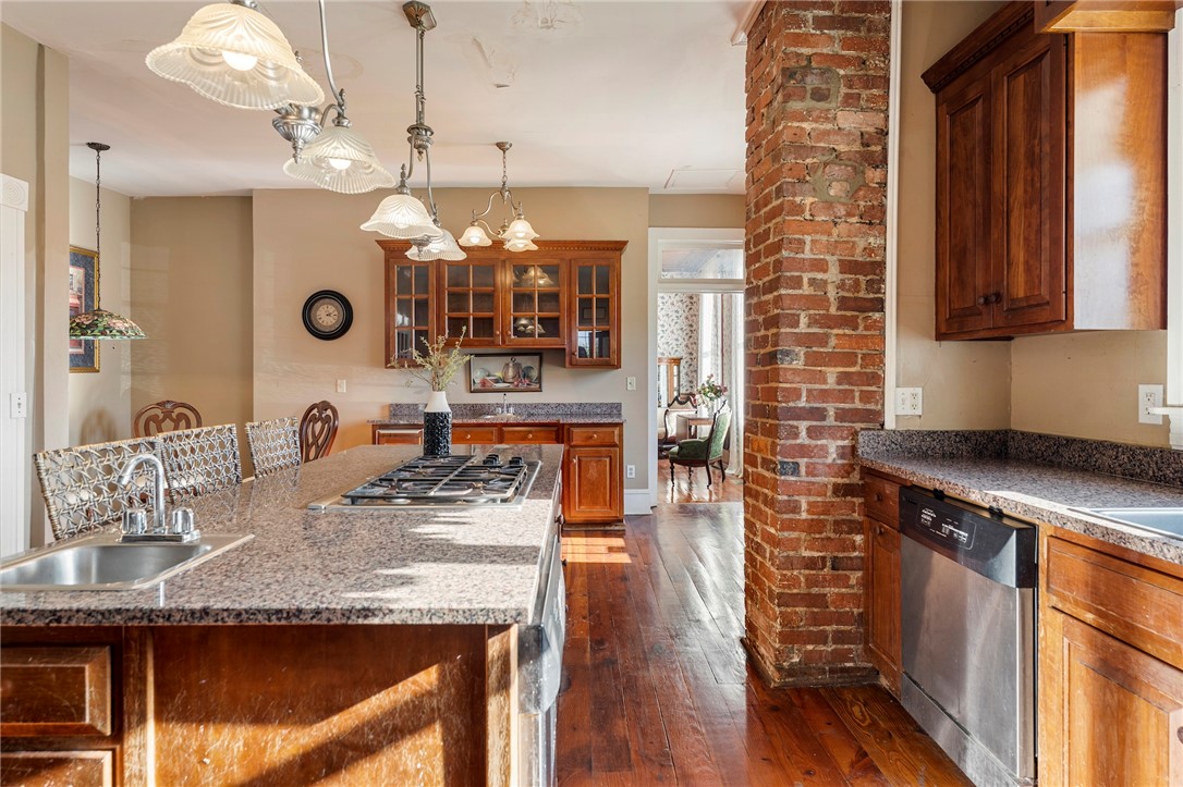 208 South Main Street Abbeville, SC 29620 - Photo 17 of 50