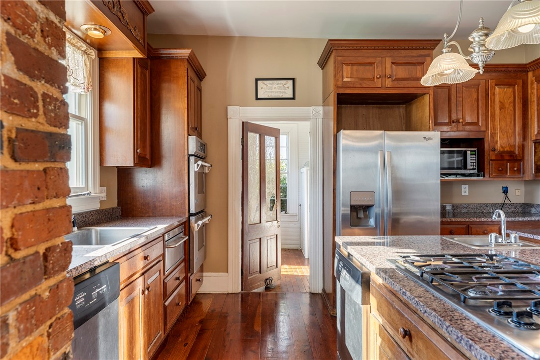 208 South Main Street Abbeville, SC 29620 - Photo 20 of 50