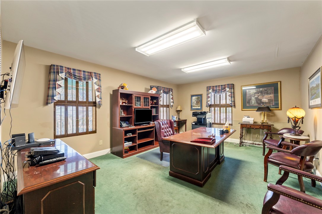 208 South Main Street Abbeville, SC 29620 - Photo 39 of 50