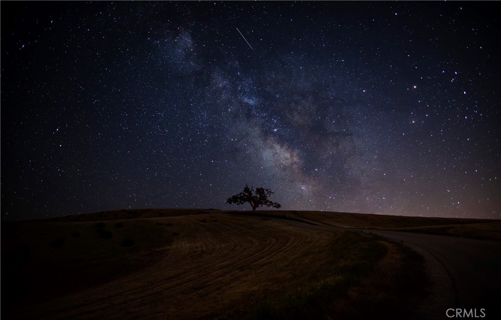 3530 Nicole Court Paso Robles, CA 93446 - Photo 16 of 19 Marketing photo taken within Gran Cielo, but not on this specific lot.