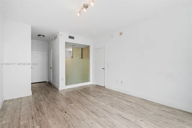 $3,800 | 90 Southwest 3rd Street, Unit 4203, Miami, FL 33130