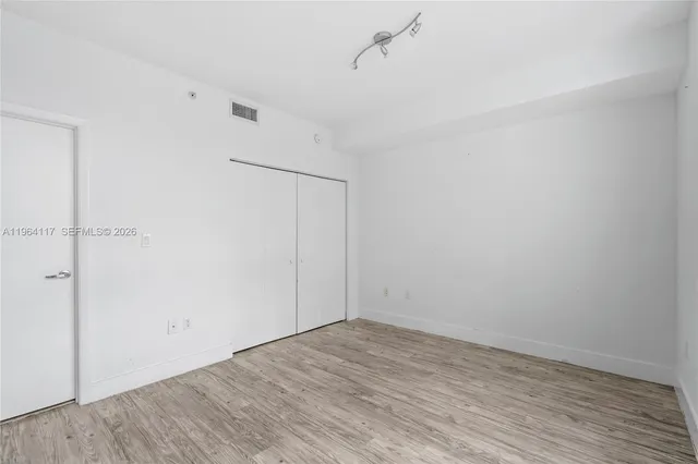 $3,800 | 90 Southwest 3rd Street, Unit 4203, Miami, FL 33130