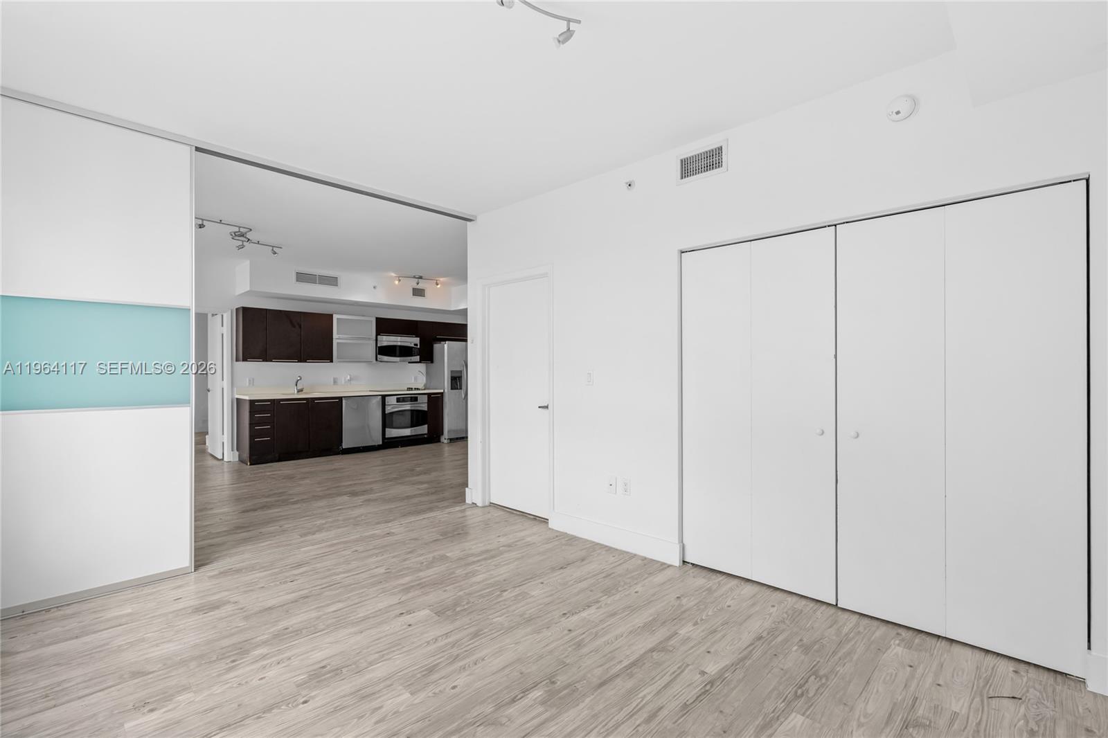 90 Southwest 3rd Street, Unit 4203 Miami, FL 33130 - Photo 16 of 36