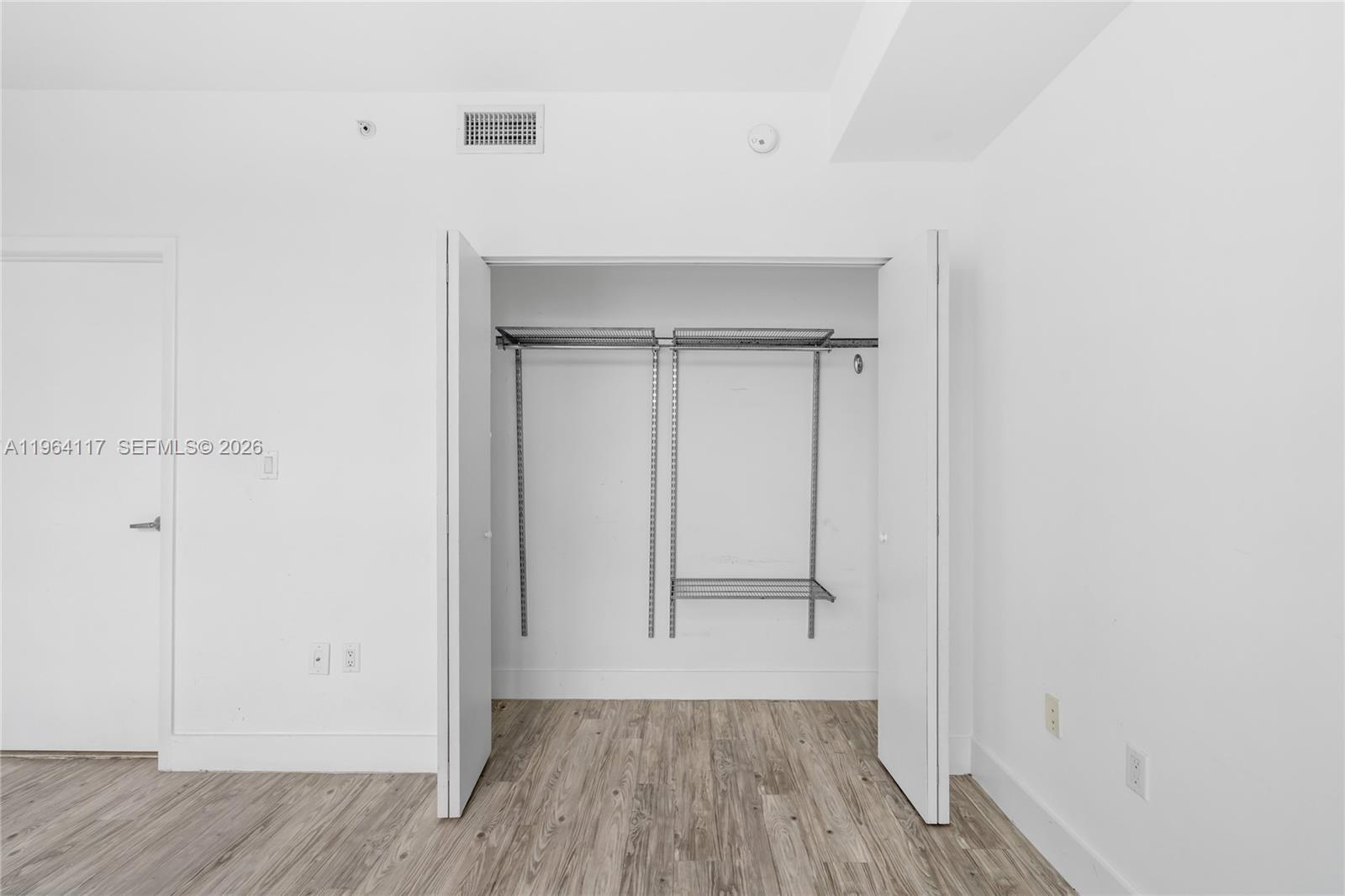 90 Southwest 3rd Street, Unit 4203 Miami, FL 33130 - Photo 19 of 36