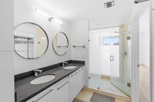 $3,800 | 90 Southwest 3rd Street, Unit 4203, Miami, FL 33130