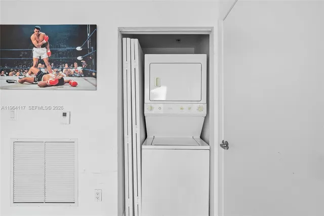 $3,800 | 90 Southwest 3rd Street, Unit 4203, Miami, FL 33130