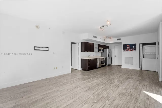 $3,800 | 90 Southwest 3rd Street, Unit 4203, Miami, FL 33130