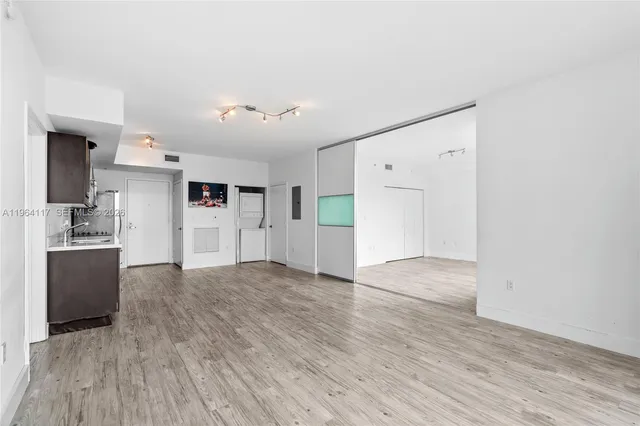 $3,800 | 90 Southwest 3rd Street, Unit 4203, Miami, FL 33130