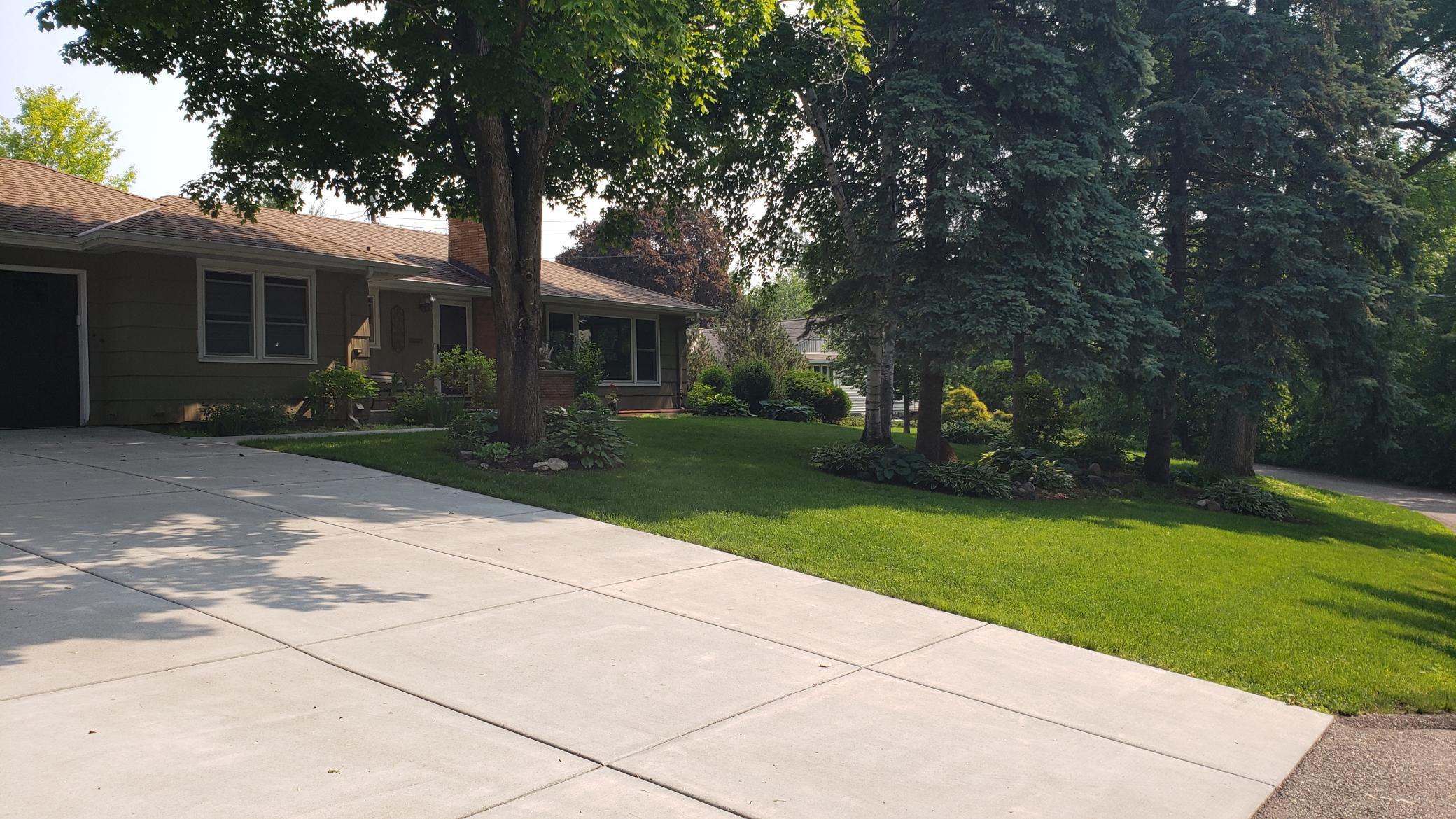 12000 James Road Minnetonka, MN 55343 - Photo 2 of 62 Gallery Image 2