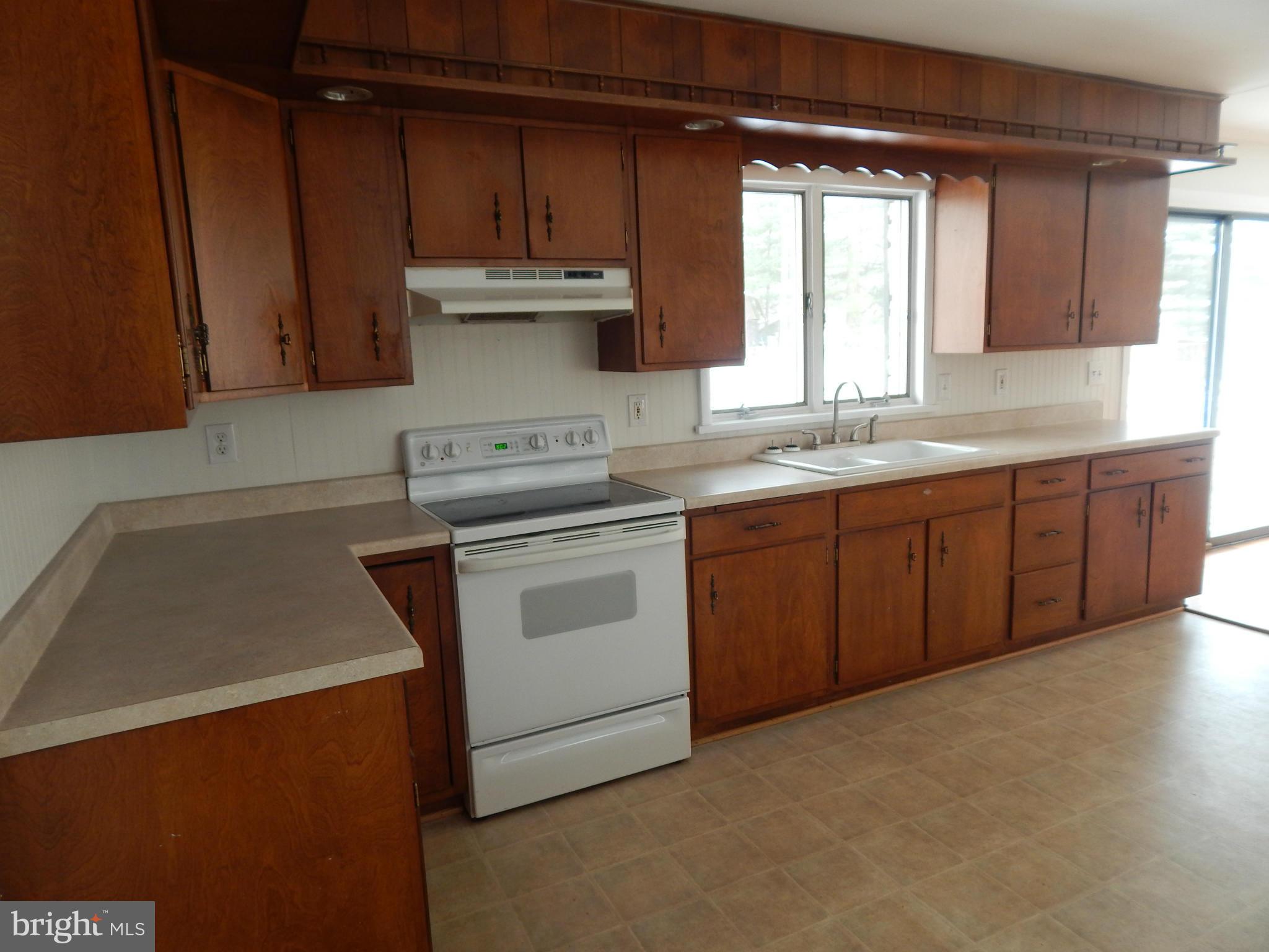 1332 Heaps Road Whiteford, MD 21160 - Photo 8 of 24 Kitchen