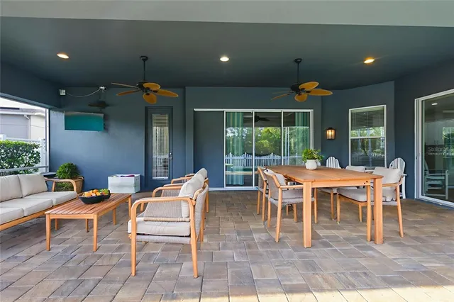 $825,000 | 4094 Windcrest Drive, Wesley Chapel, FL 33544