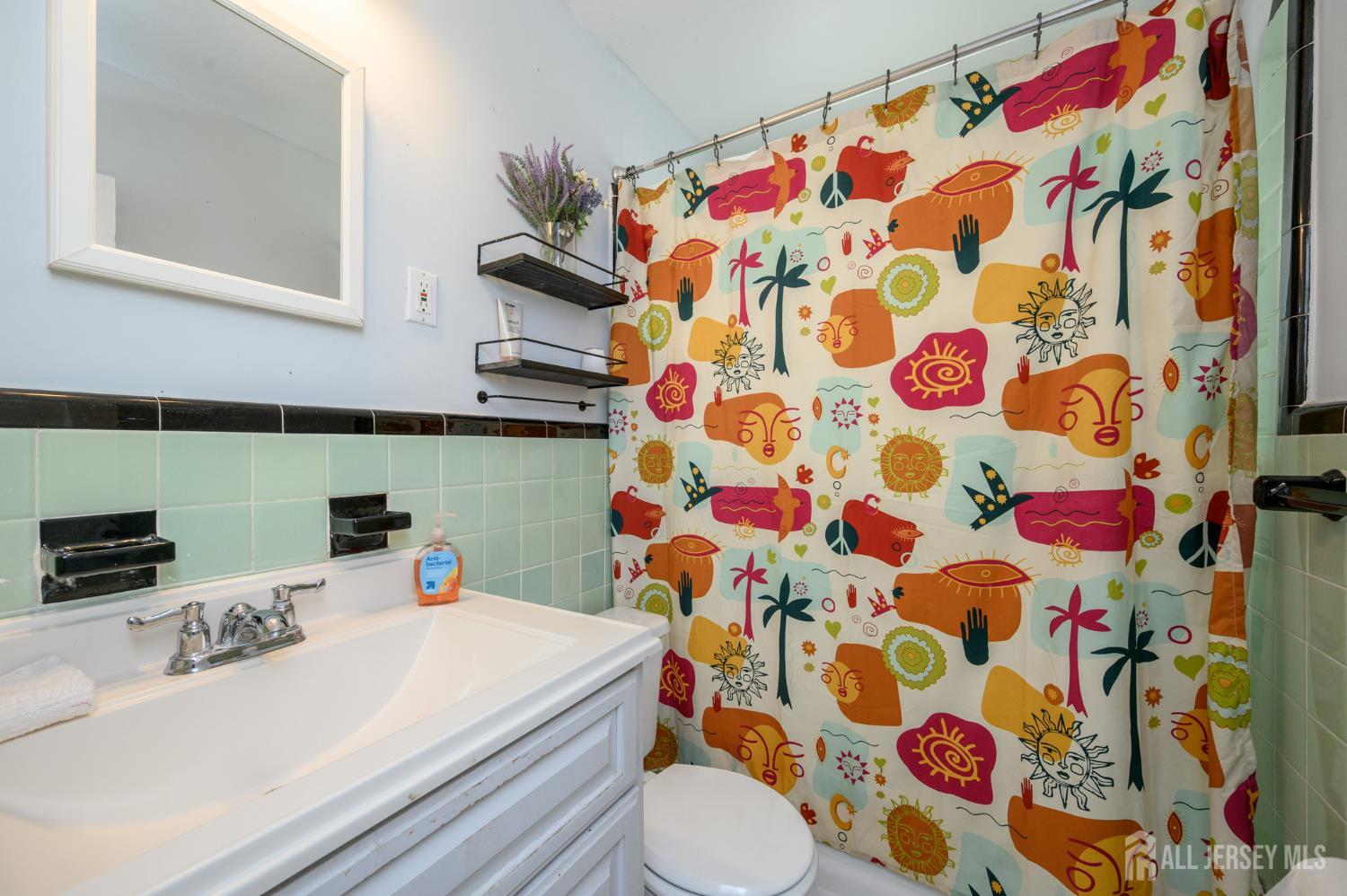 49 Colonial Drive Clark, NJ 07066 - Photo 12 of 31