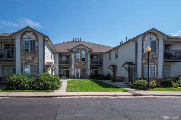 $319,000 | 3271 East 103rd Place, Unit 1308, Denver, CO 80229