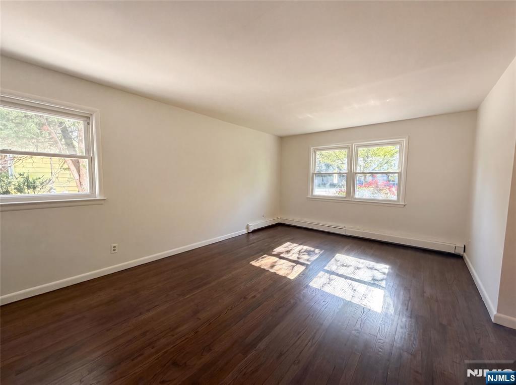 616 River Road Teaneck, NJ 07666 - Photo 16 of 40