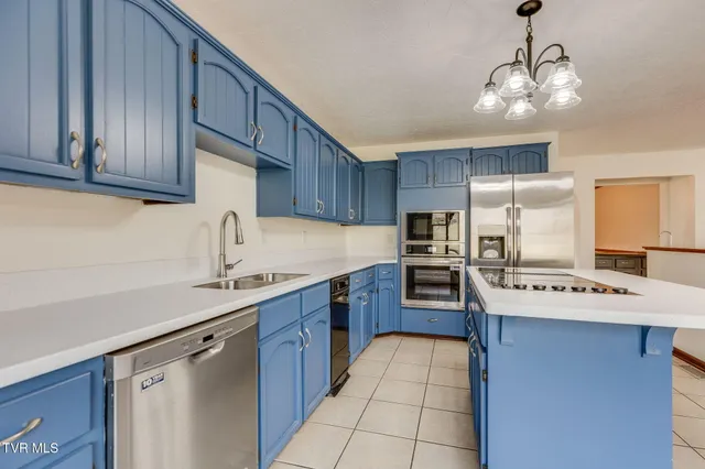 $525,000 | 7893 Baptist Valley Road, North Tazewell, VA 24630