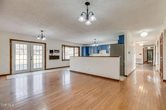 $525,000 | 7893 Baptist Valley Road, North Tazewell, VA 24630