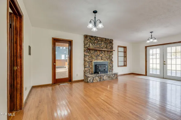 $515,000 | 7893 Baptist Valley Road, North Tazewell, VA 24630