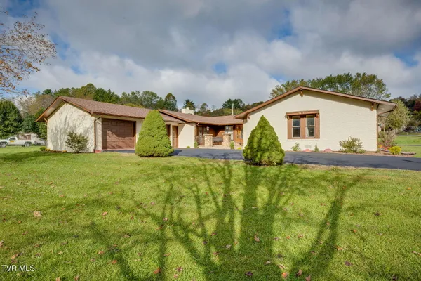 $515,000 | 7893 Baptist Valley Road, North Tazewell, VA 24630