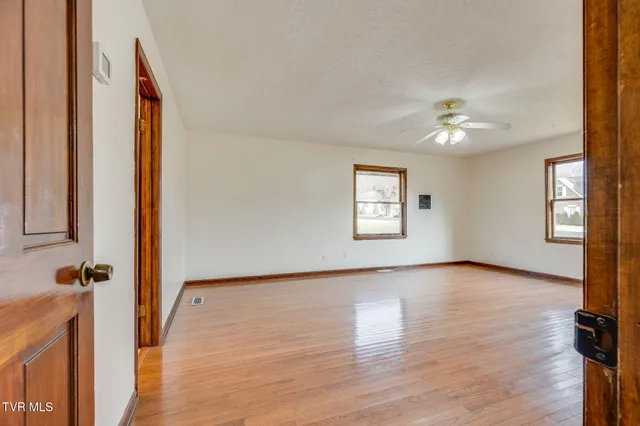 $525,000 | 7893 Baptist Valley Road, North Tazewell, VA 24630