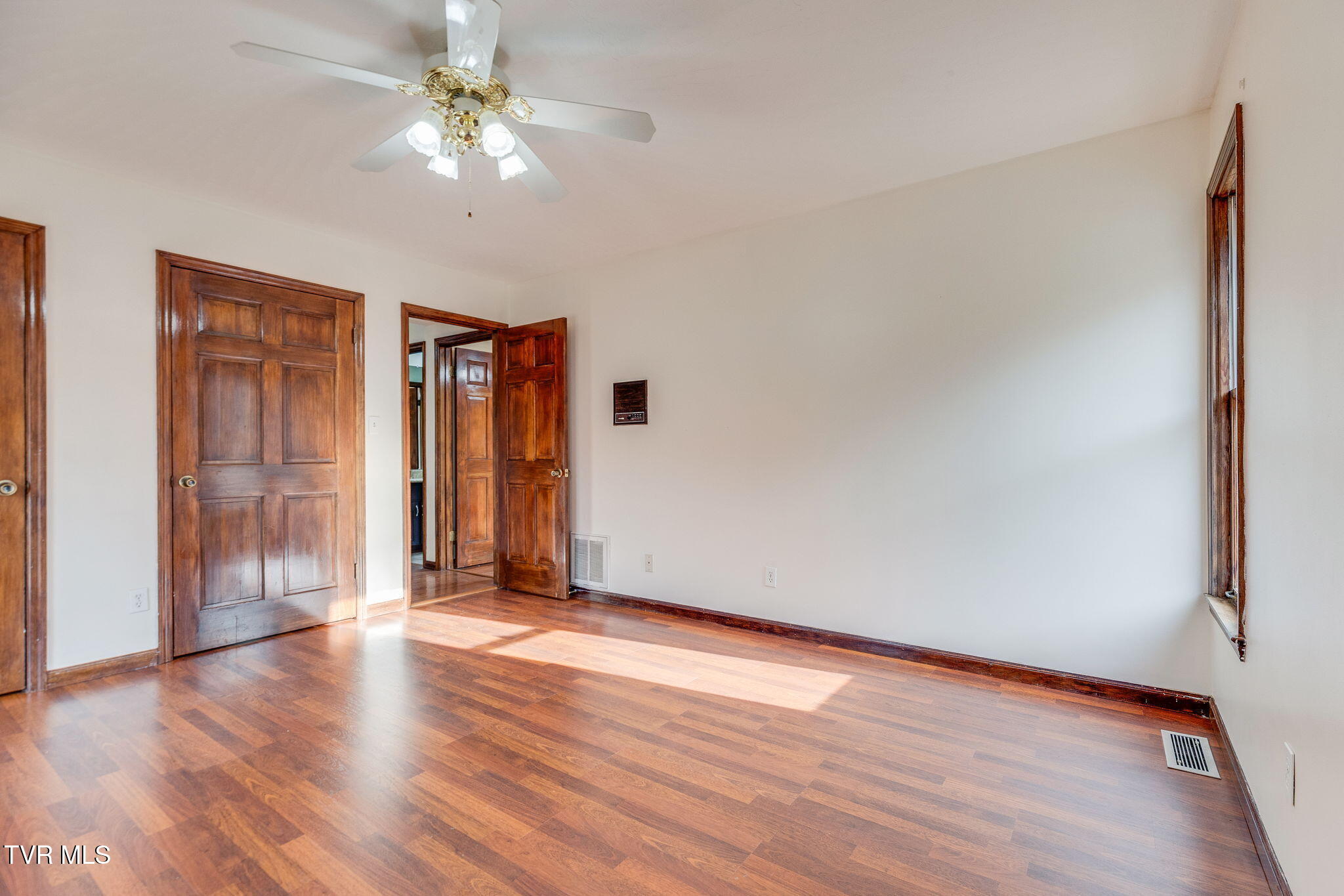 7893 Baptist Valley Road North Tazewell, VA 24630 - Photo 34 of 61 bedroom 3