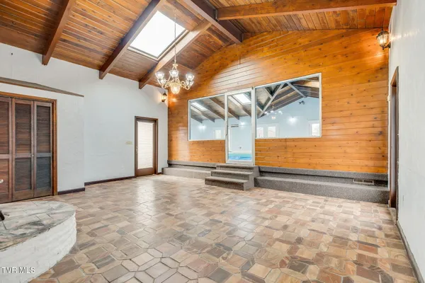 $515,000 | 7893 Baptist Valley Road, North Tazewell, VA 24630