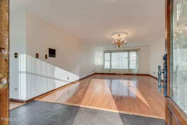 $515,000 | 7893 Baptist Valley Road, North Tazewell, VA 24630