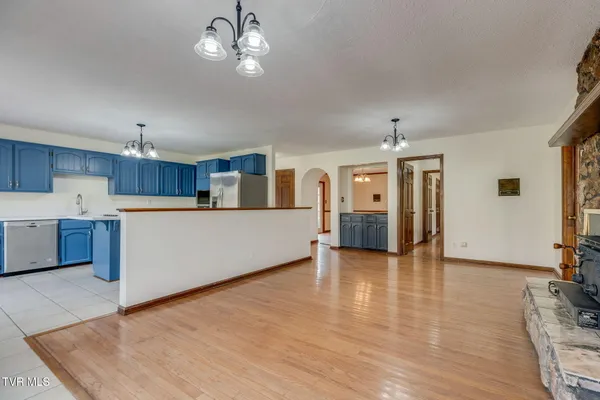 $515,000 | 7893 Baptist Valley Road, North Tazewell, VA 24630