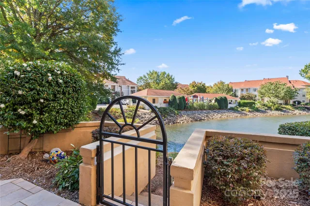 $420,000 | 18009 Kings Point Drive, Unit M, Cornelius, NC 28031