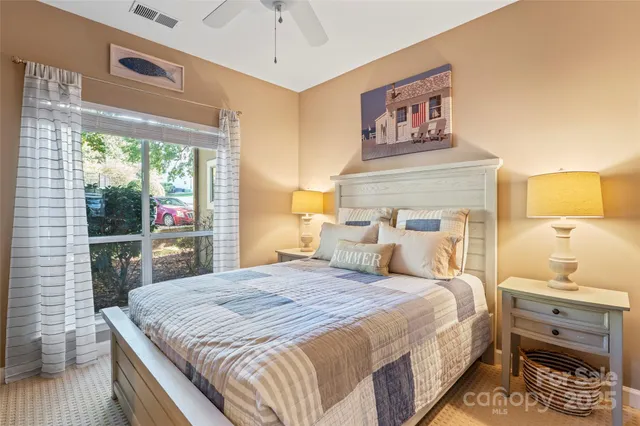 $420,000 | 18009 Kings Point Drive, Unit M, Cornelius, NC 28031