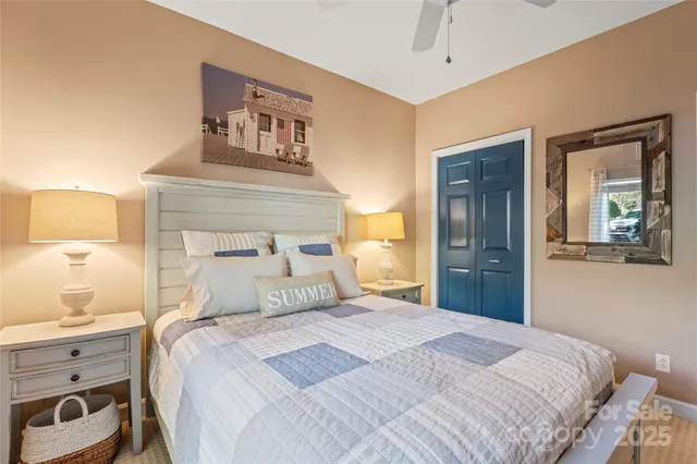 $420,000 | 18009 Kings Point Drive, Unit M, Cornelius, NC 28031