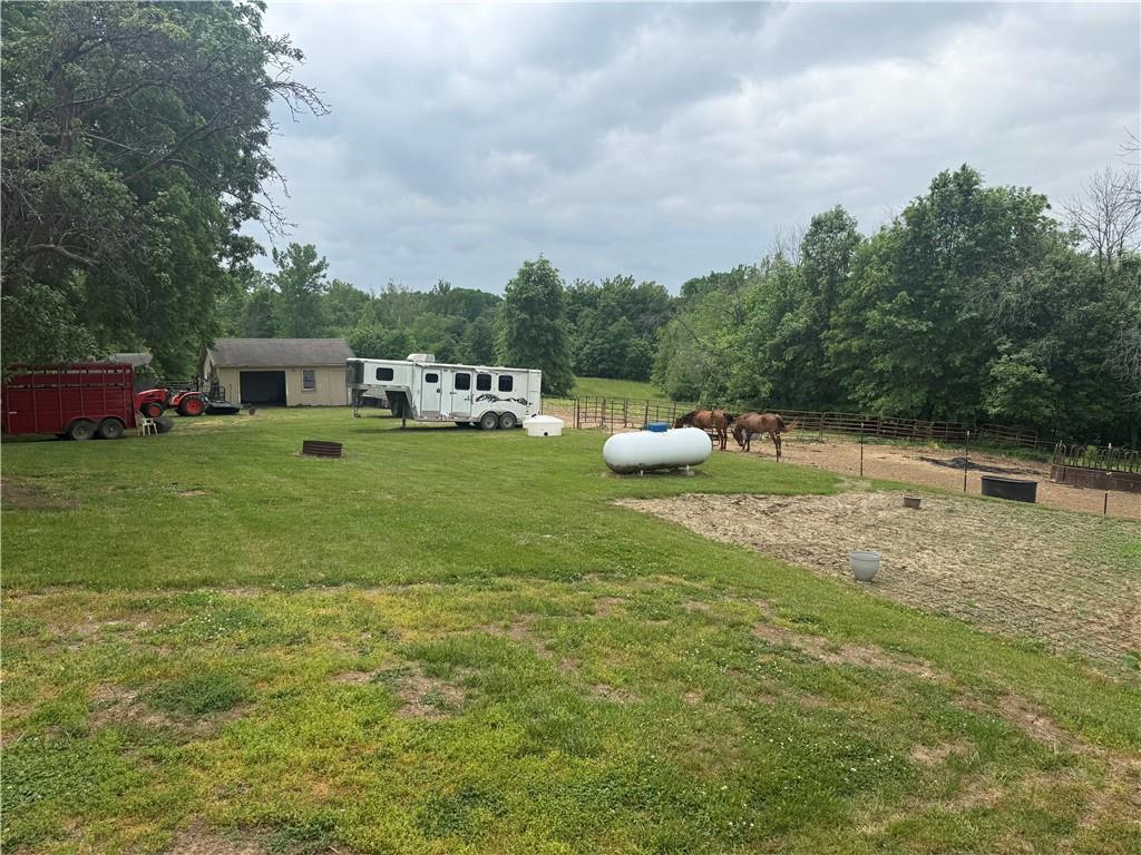 2526 Tri-County Line Road Lathrop, MO 64465 - Photo 28 of 47