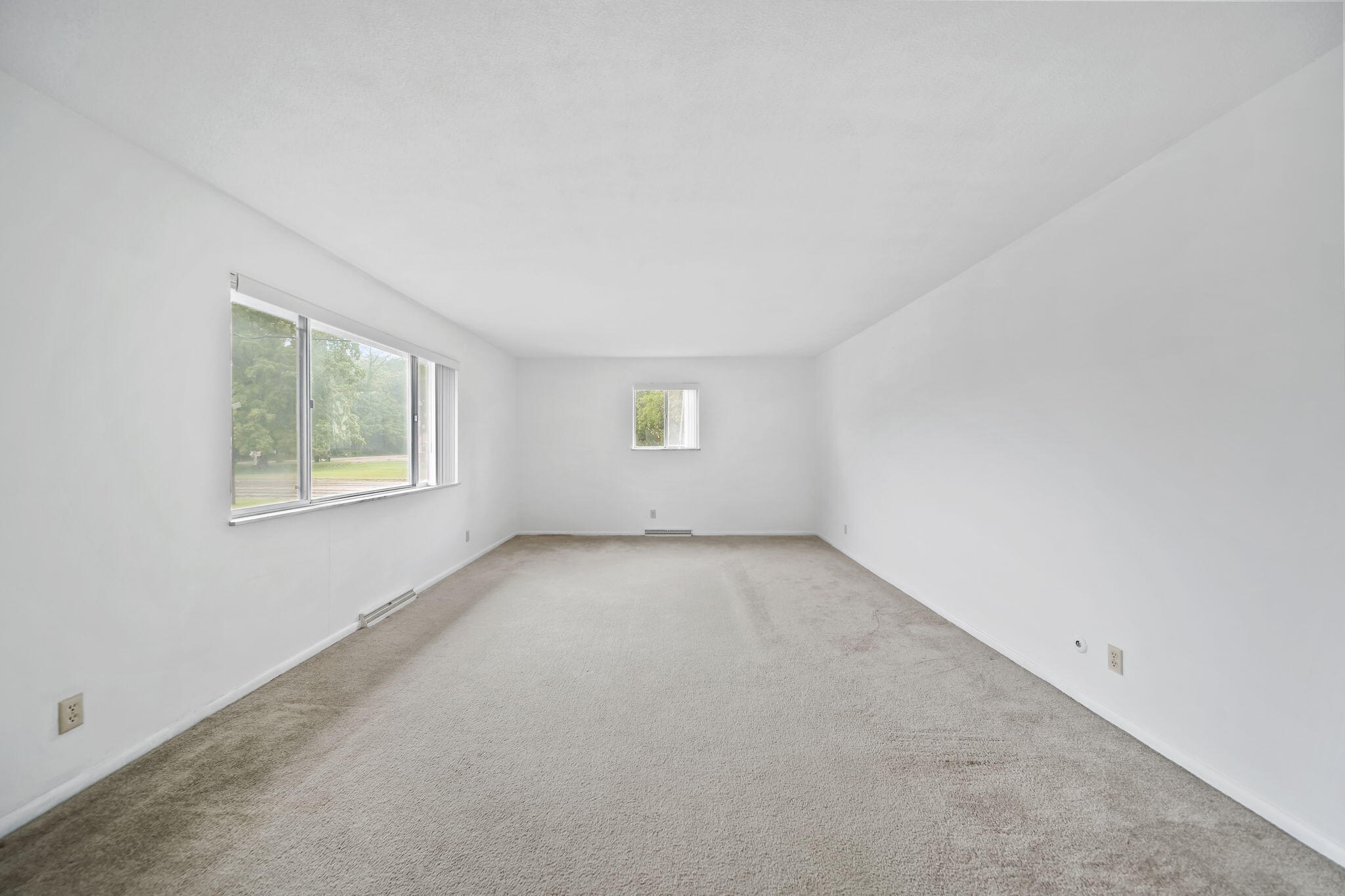4109 Spring Arbor Road Jackson, MI 49201 - Photo 9 of 42 9-web-or-mls-DSC05475