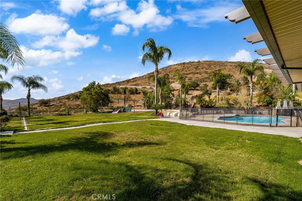 18936 Summer Leaf Lane Riverside, CA 92504 - Photo 51 of 72