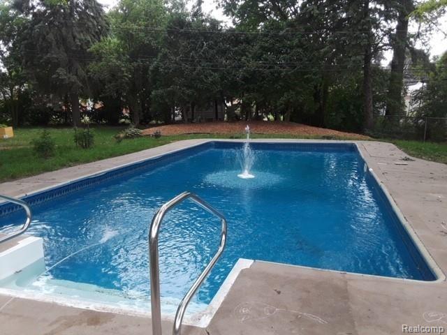 9810 Allen Road Allen Park, MI 48101 - Photo 32 of 32 FullSizeRender (2).jpg